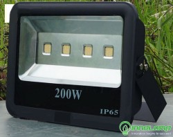 Đèn pha vuông 200w ( CHIP PL LUMILEDS 3030  NGUỒN Philips)